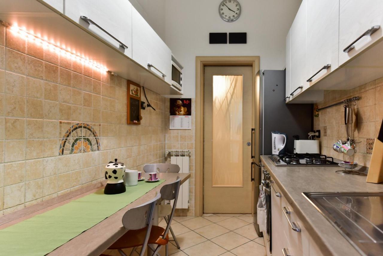 Appartamento Classic In Re Di Near The Metro *